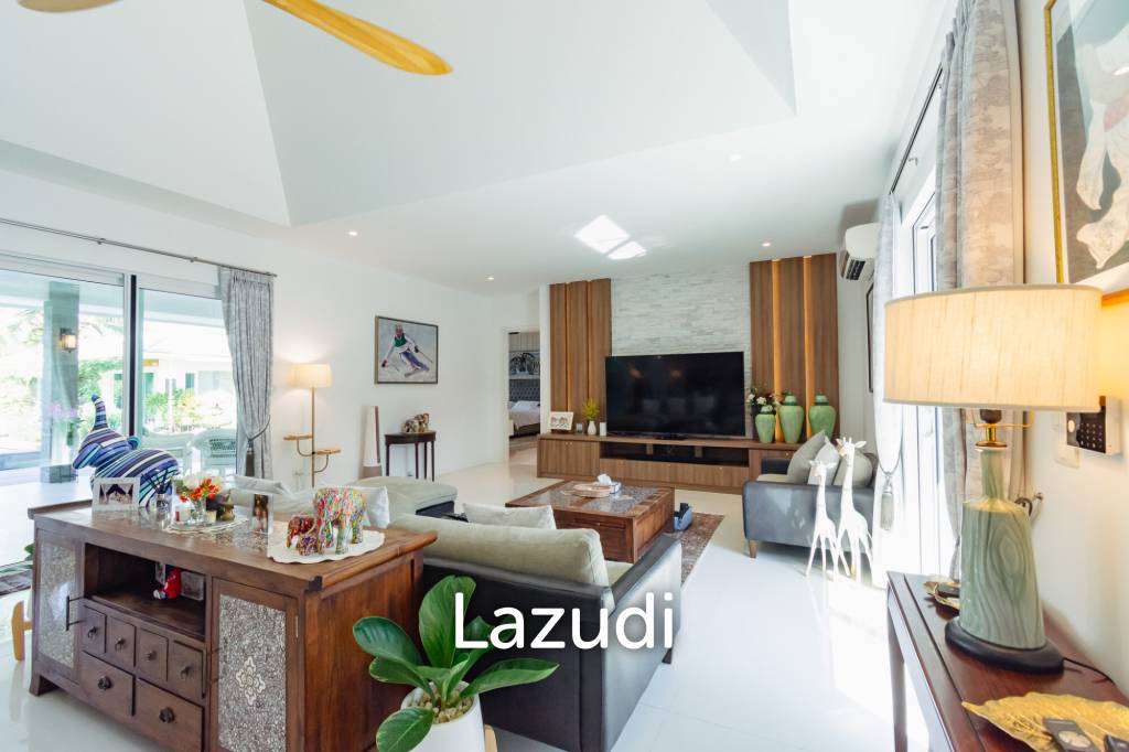 1,980 ตร.ม 7 เตียง 8 อาบน้ำ วิลล่า For ขาย