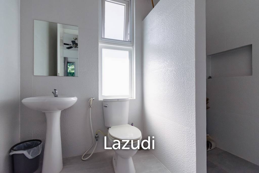 1,980 ตร.ม 7 เตียง 8 อาบน้ำ วิลล่า For ขาย