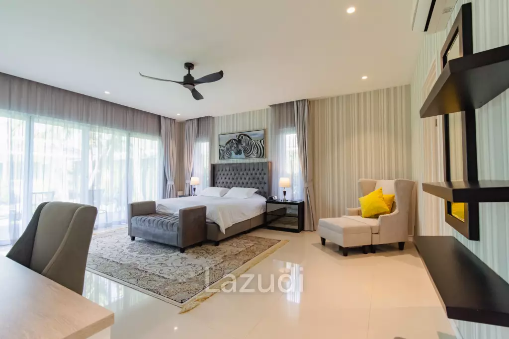THE CLOUDS 1 : Luxury 7 bed pool villa