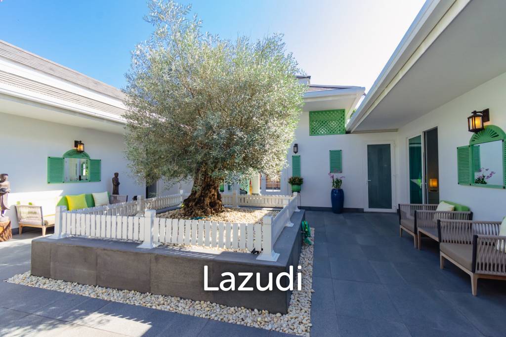 1,980 ตร.ม 7 เตียง 8 อาบน้ำ วิลล่า For ขาย