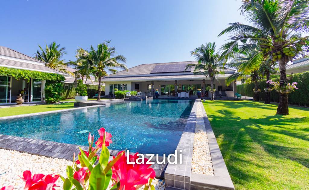 1,980 ตร.ม 7 เตียง 8 อาบน้ำ วิลล่า For ขาย