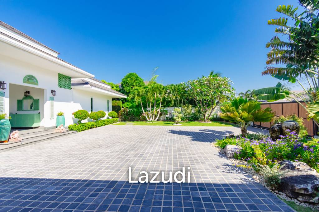 1,980 ตร.ม 7 เตียง 8 อาบน้ำ วิลล่า For ขาย