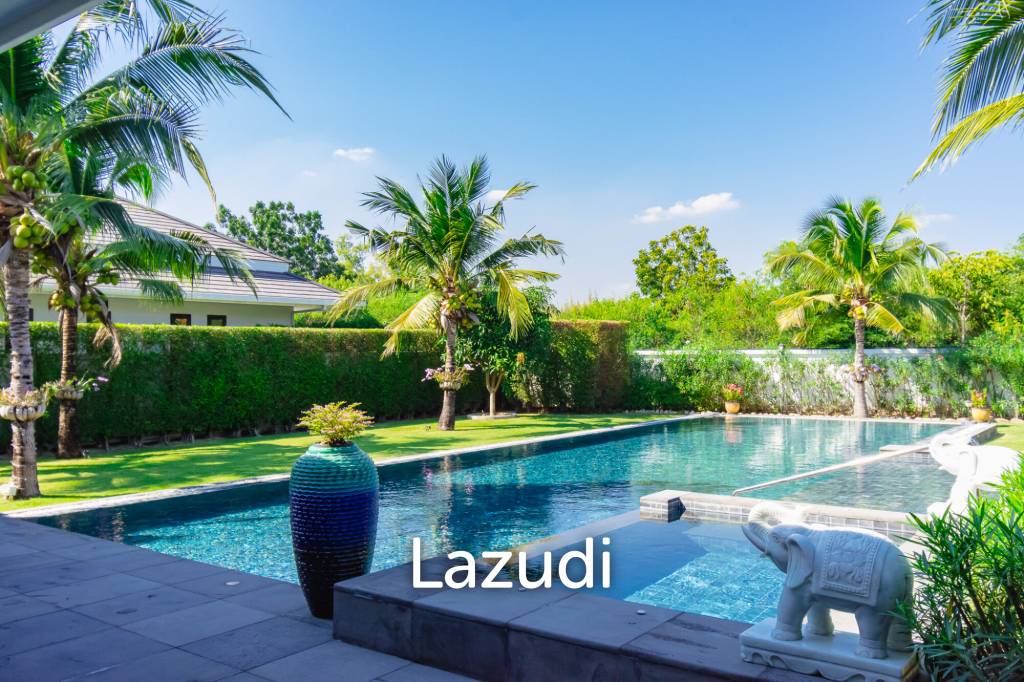 1,980 ตร.ม 7 เตียง 8 อาบน้ำ วิลล่า For ขาย