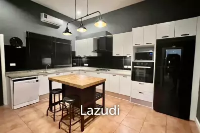 4 Beds 3 Baths 200 SQ.M. Laurel Park Pattaya