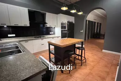 4 Beds 3 Baths 200 SQ.M. Laurel Park Pattaya