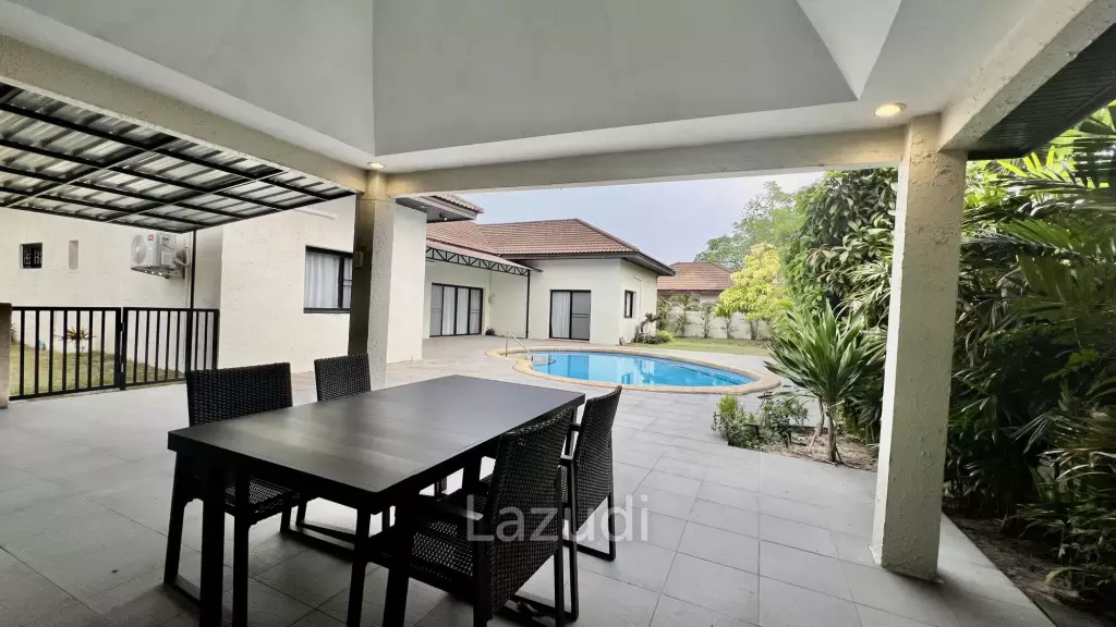 4 Beds 3 Baths 200 SQ.M. Laurel Park Pattaya