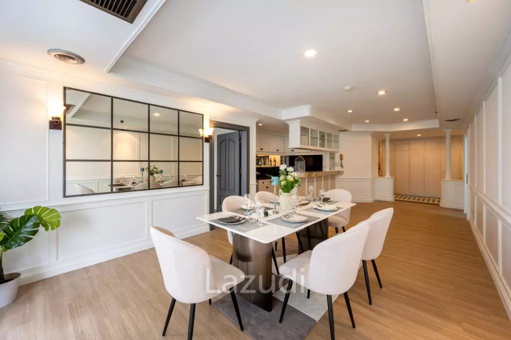 Luxurious 3-Bedroom Condo at Las Colinas Bangkok