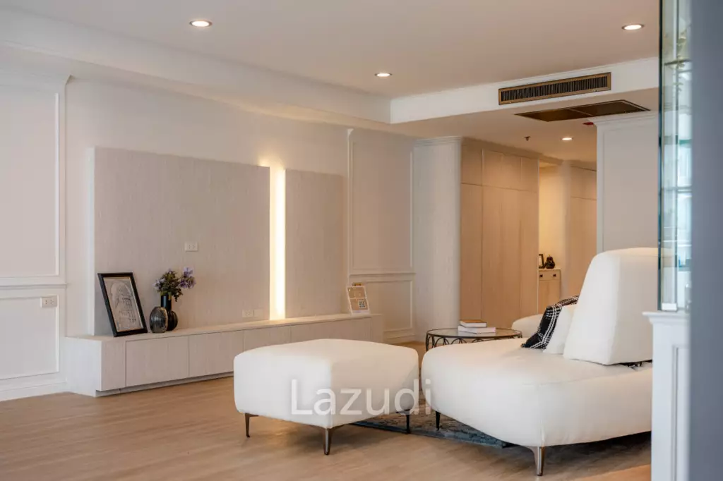 Luxurious 3-Bedroom Condo at Las Colinas Bangkok