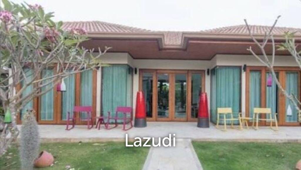 1,200 Sqm 4 Bed 5 Bath Villa For Sale