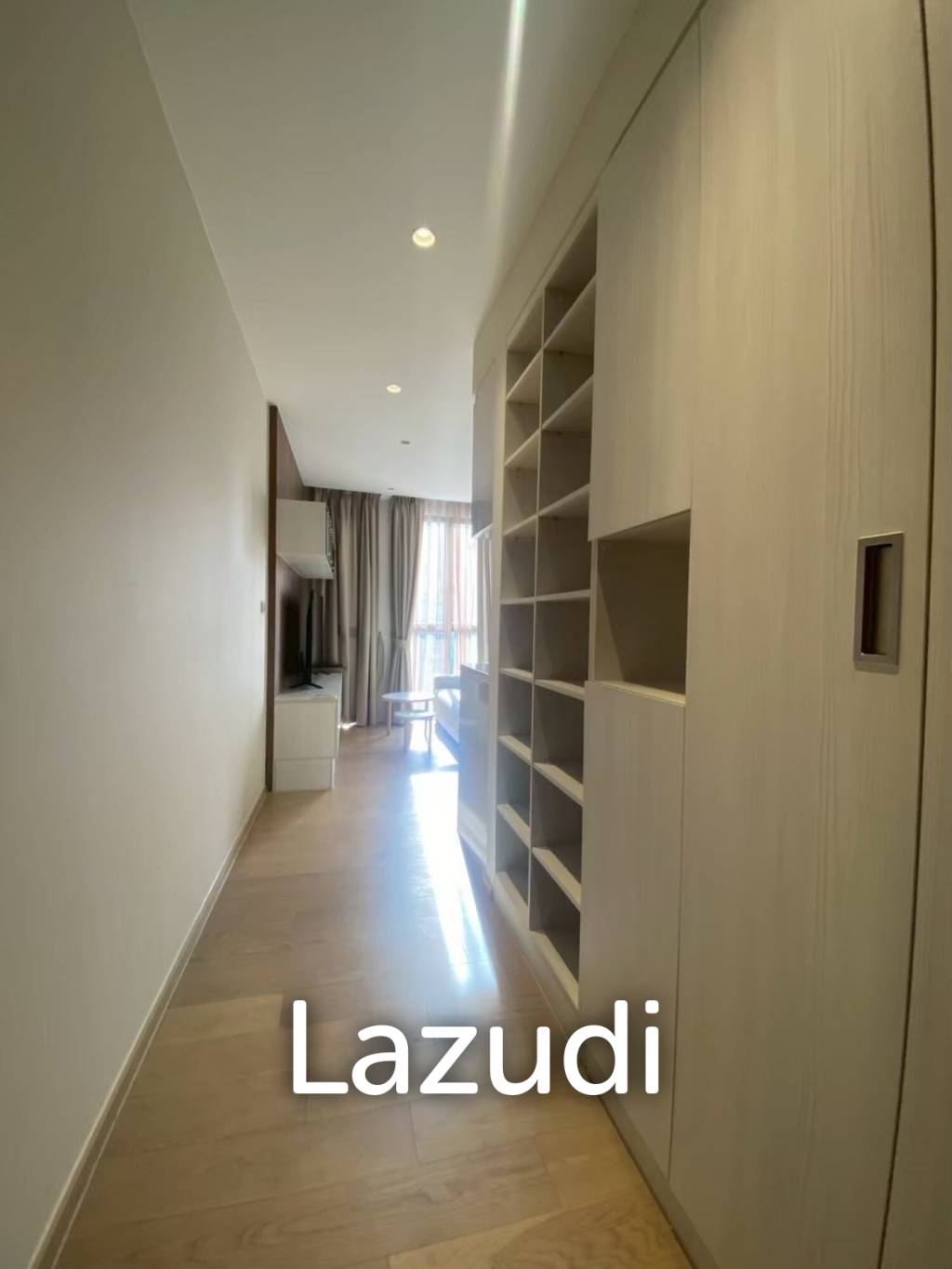 1 Bed 1 Bath 44 SQ.M Runesu Thonglor 5 Low rise condo with Bathtub