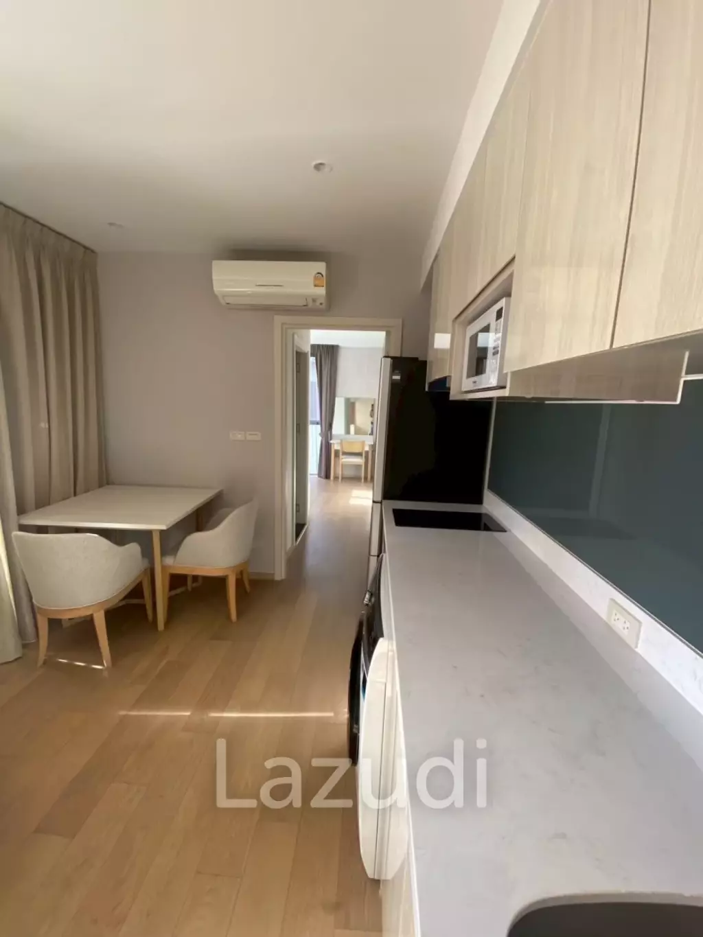 1 Bed 1 Bath 44 SQ.M Runesu Thonglor 5 Low rise condo with Bathtub