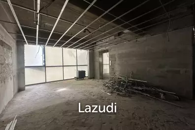 Spacious Retail Space in Prime Bangkok Location