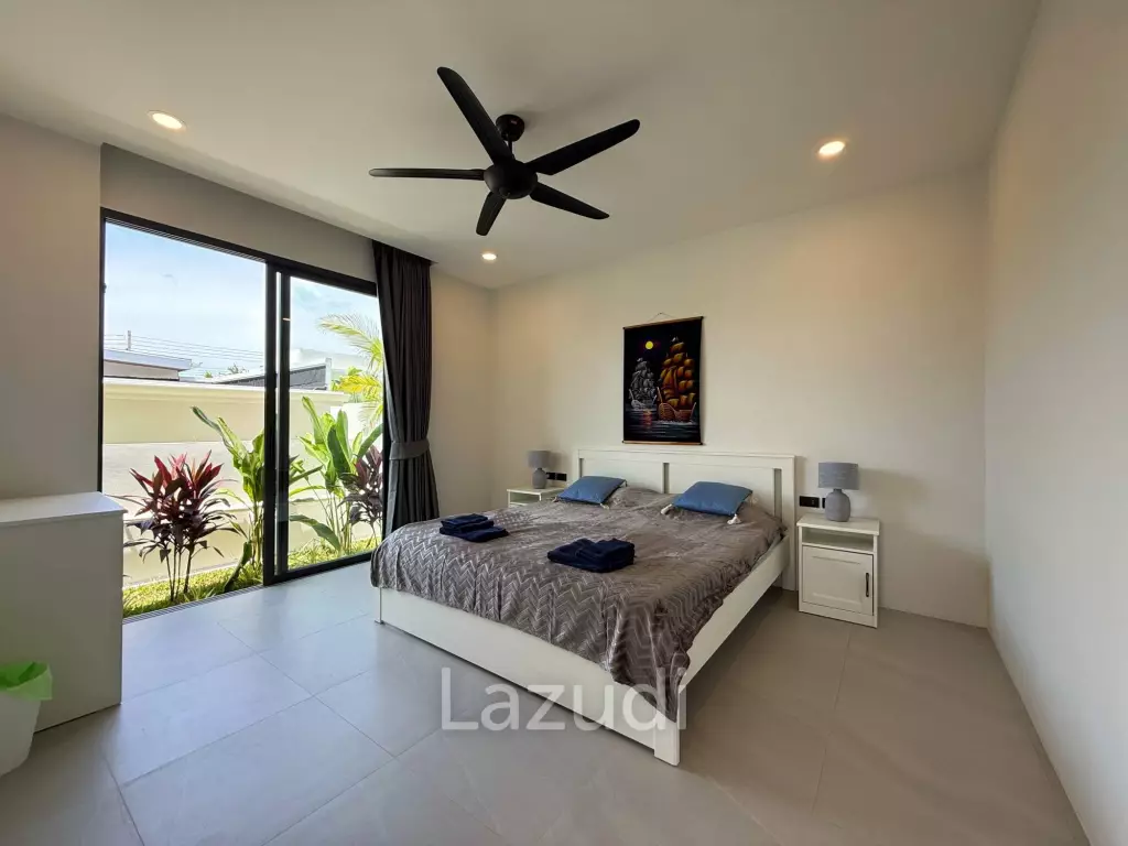 Brand-new 4-Bed Villa for Sale in Central Bophut Area, Leasehold
