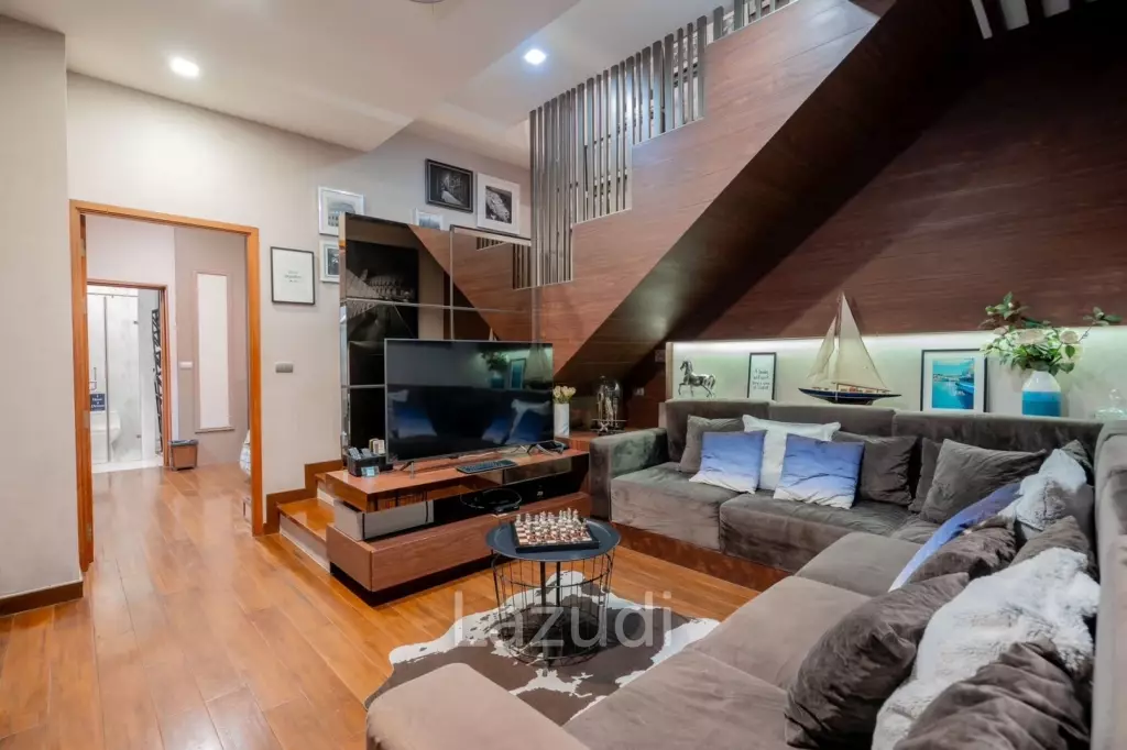 Luxury Modern Villa with Pool in Hua Hin