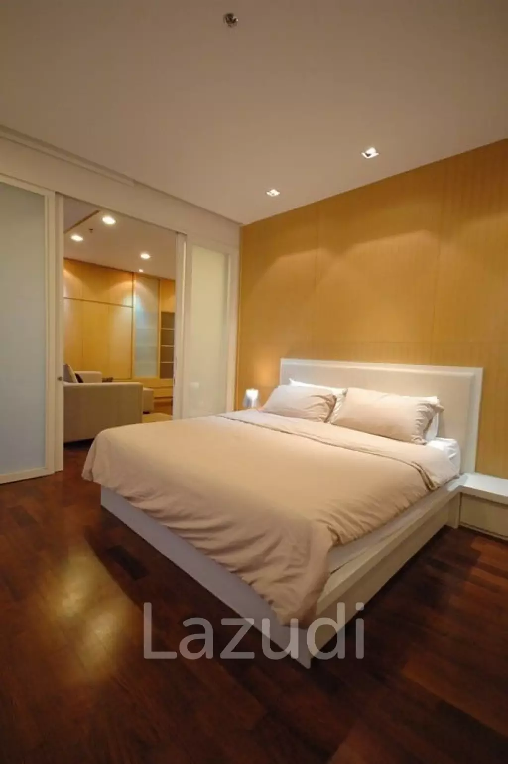 Luxurious 2-Bedroom Condo in Noble Ora Bangkok