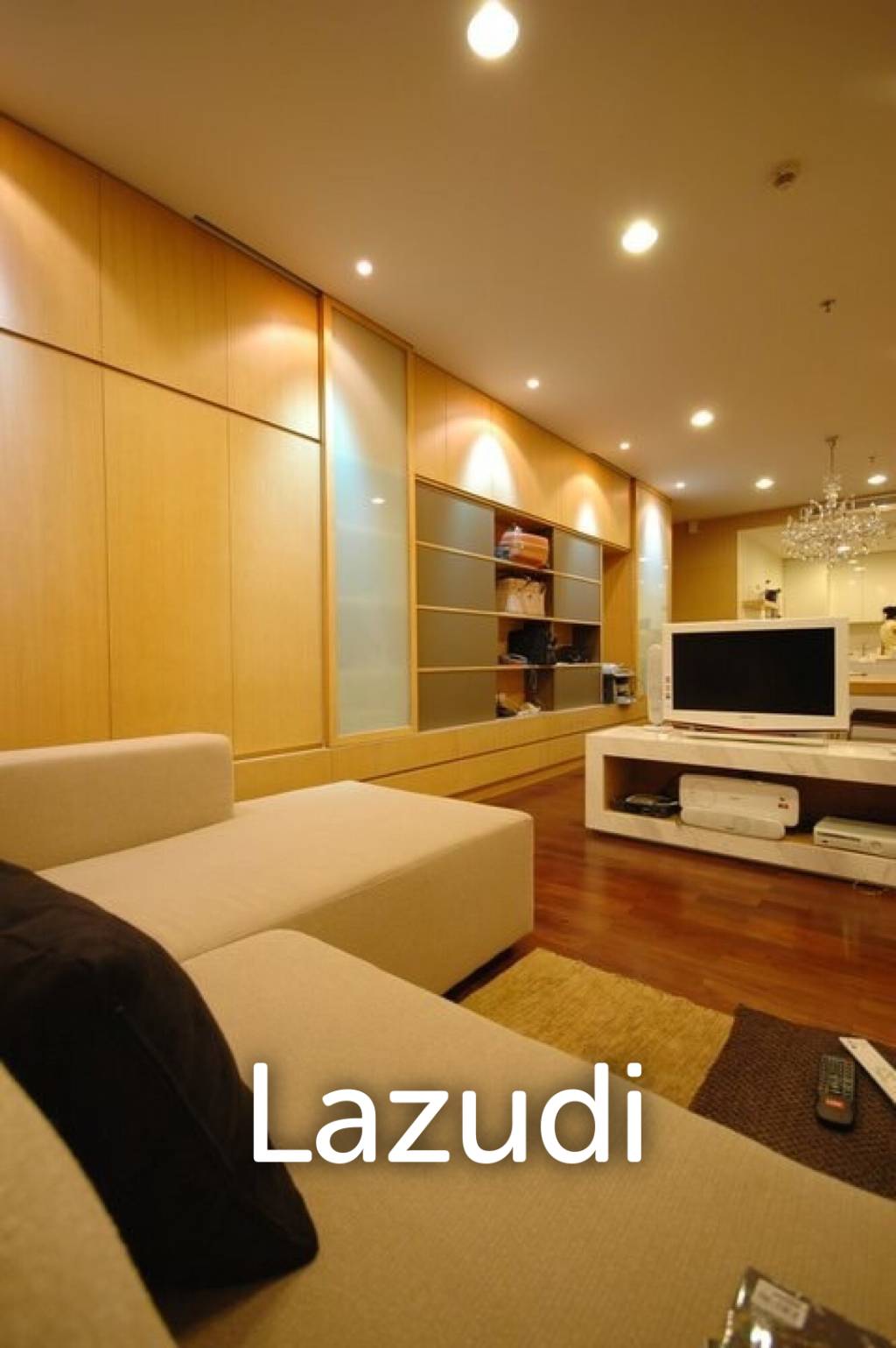 Luxurious 2-Bedroom Condo in Noble Ora Bangkok