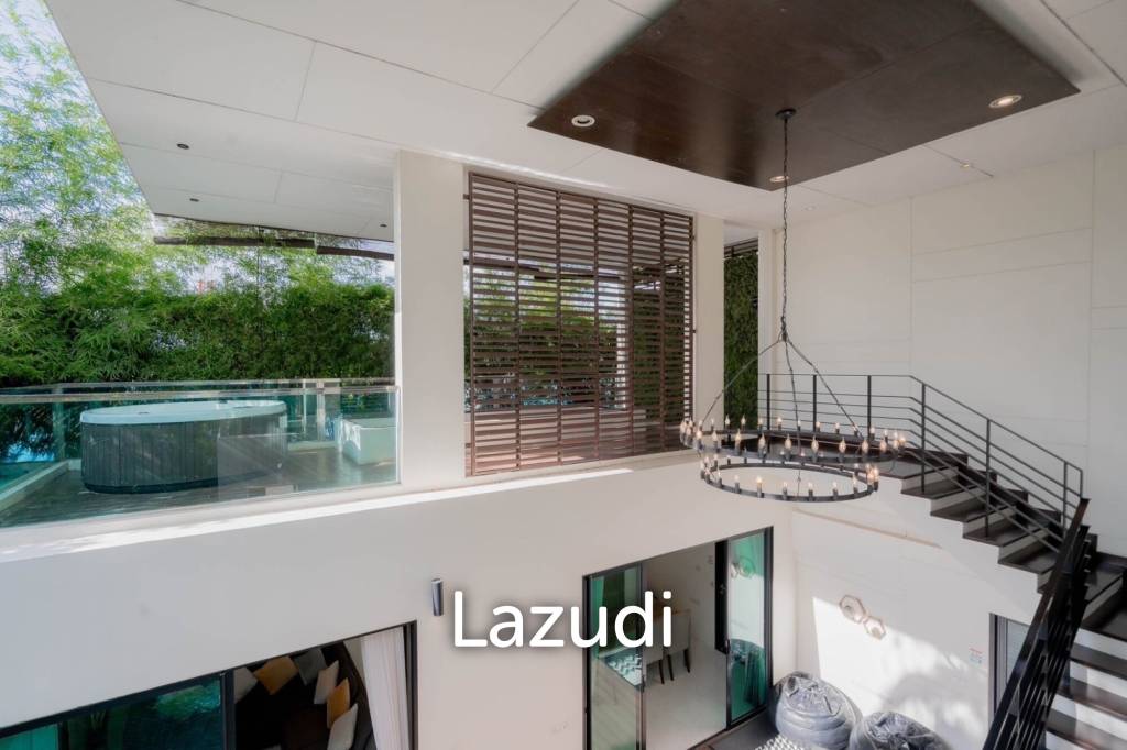 Modern Luxury Villa with Pool in Hua Hin