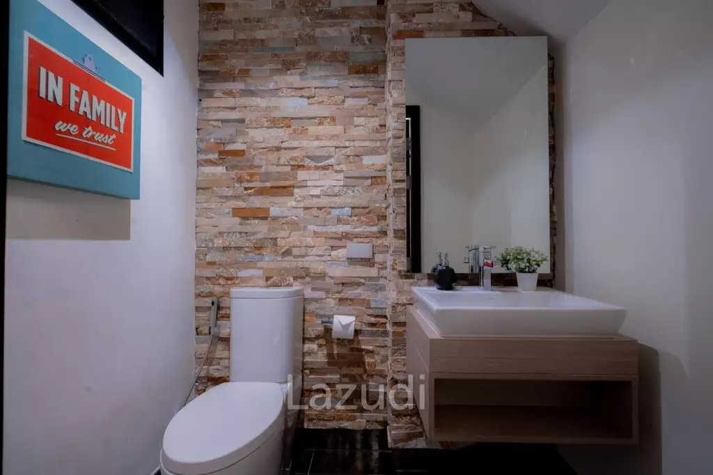 Modern Luxury Villa with Pool in Hua Hin