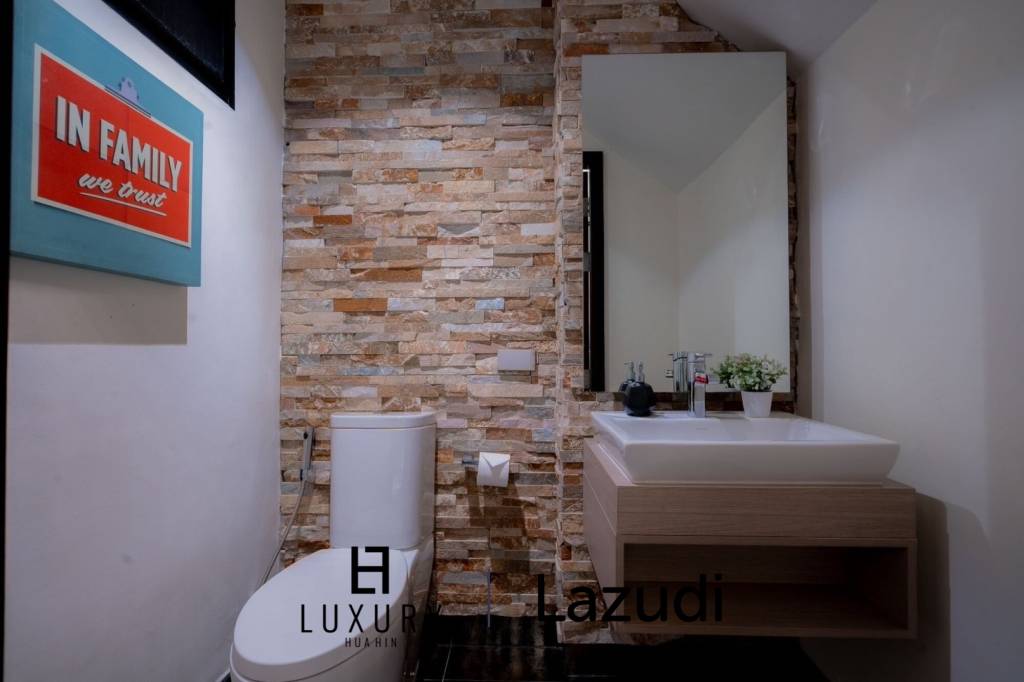 396 平方米 3 床 4 洗澡 别墅 对于 租