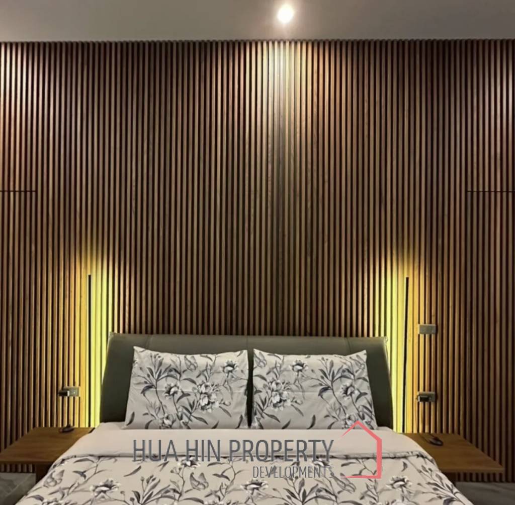 HILLSIDE HAMLET 8 : 3 bed luxury pool villa