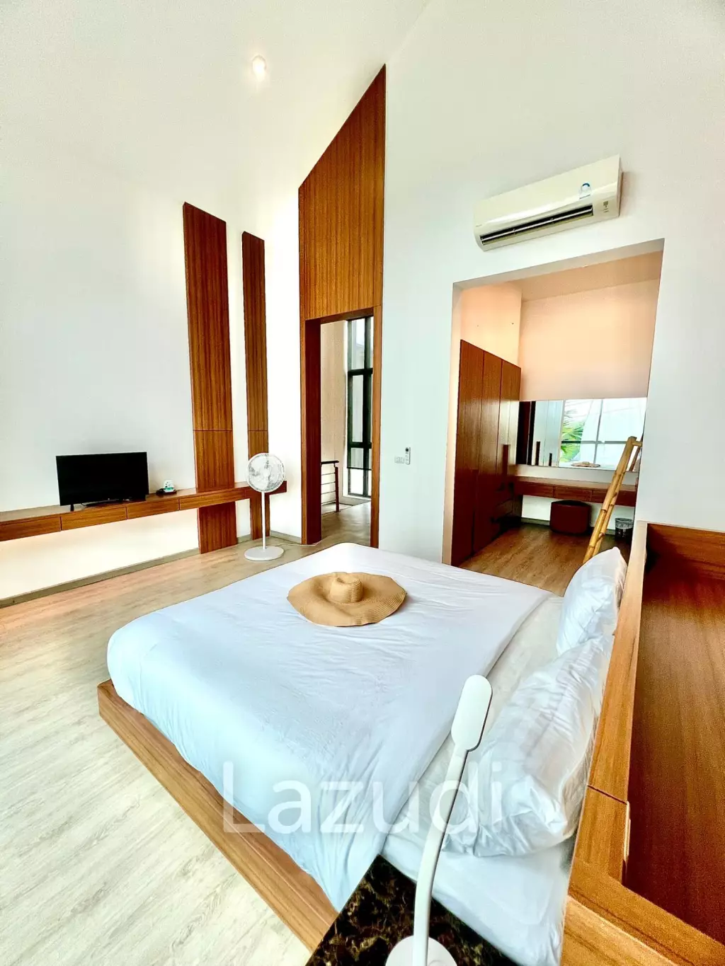 Modern 2-Storey Pool Villa for Sale in Soi Pasak, Thalang