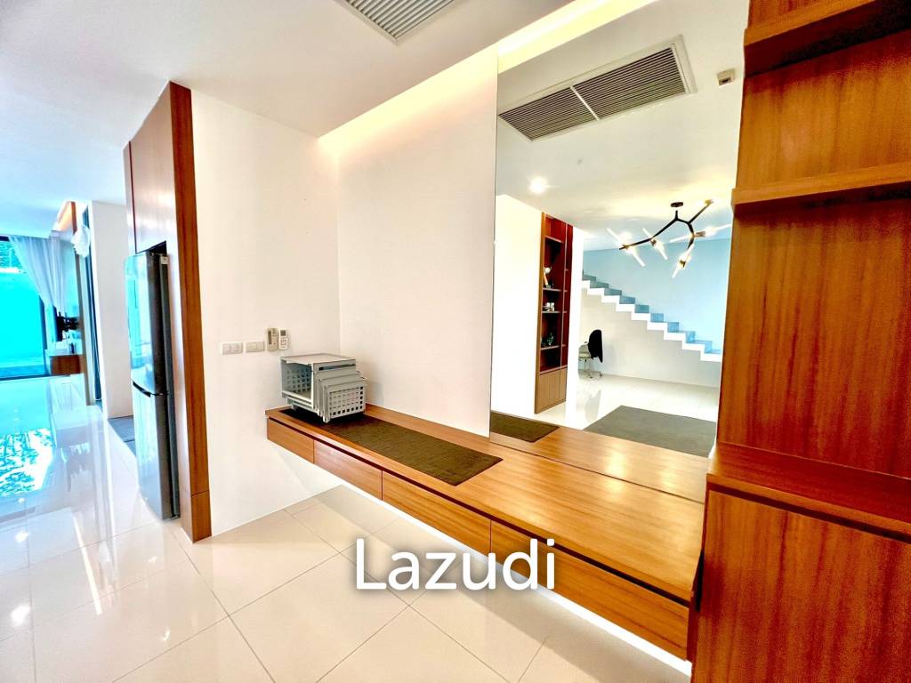 Modern 2-Storey Pool Villa for Sale in Soi Pasak, Thalang