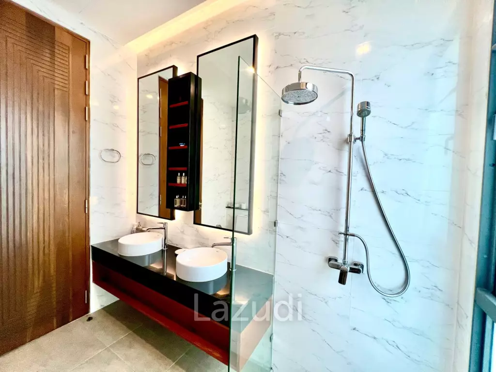 Modern 2-Storey Pool Villa for Sale in Soi Pasak, Thalang