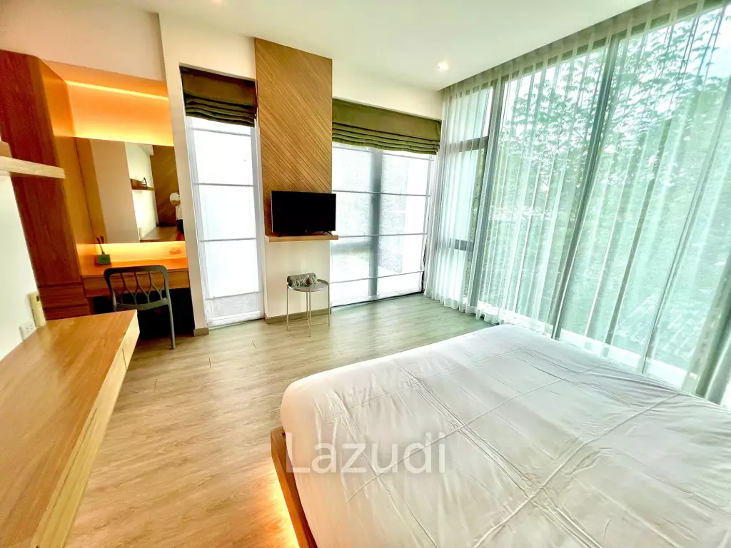 Modern 2-Storey Pool Villa for Sale in Soi Pasak, Thalang