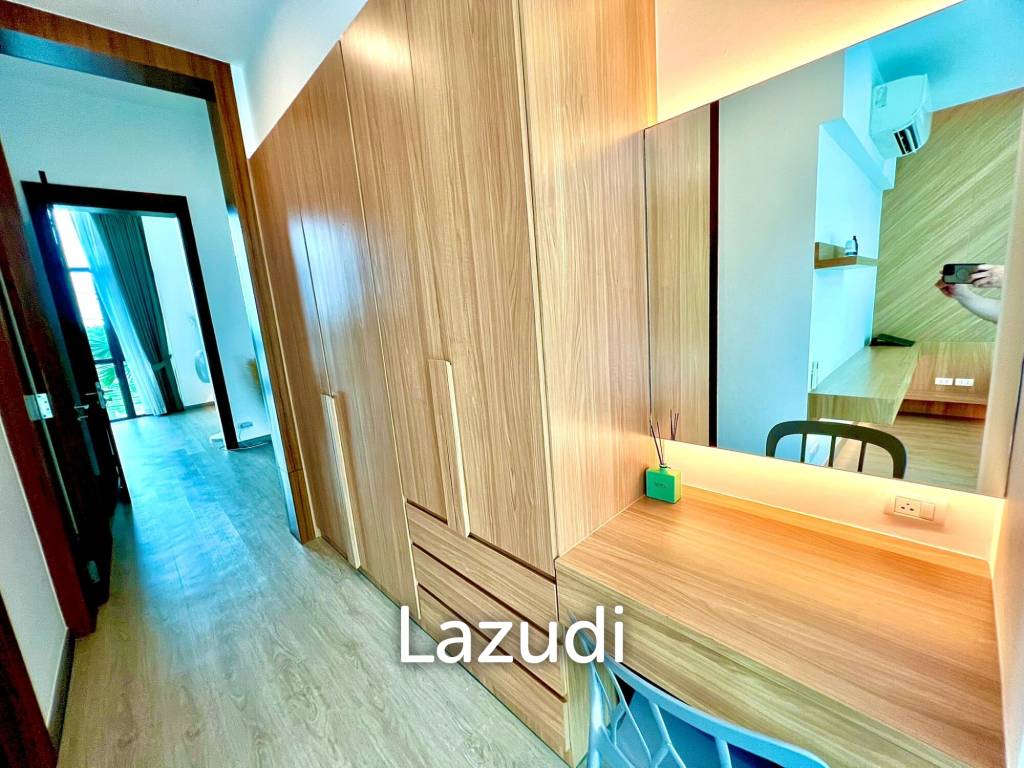 Modern 2-Storey Pool Villa for Sale in Soi Pasak, Thalang