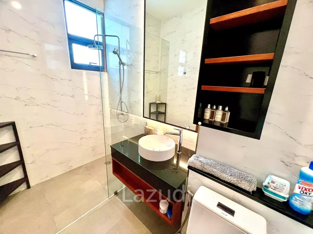 Modern 2-Storey Pool Villa for Sale in Soi Pasak, Thalang