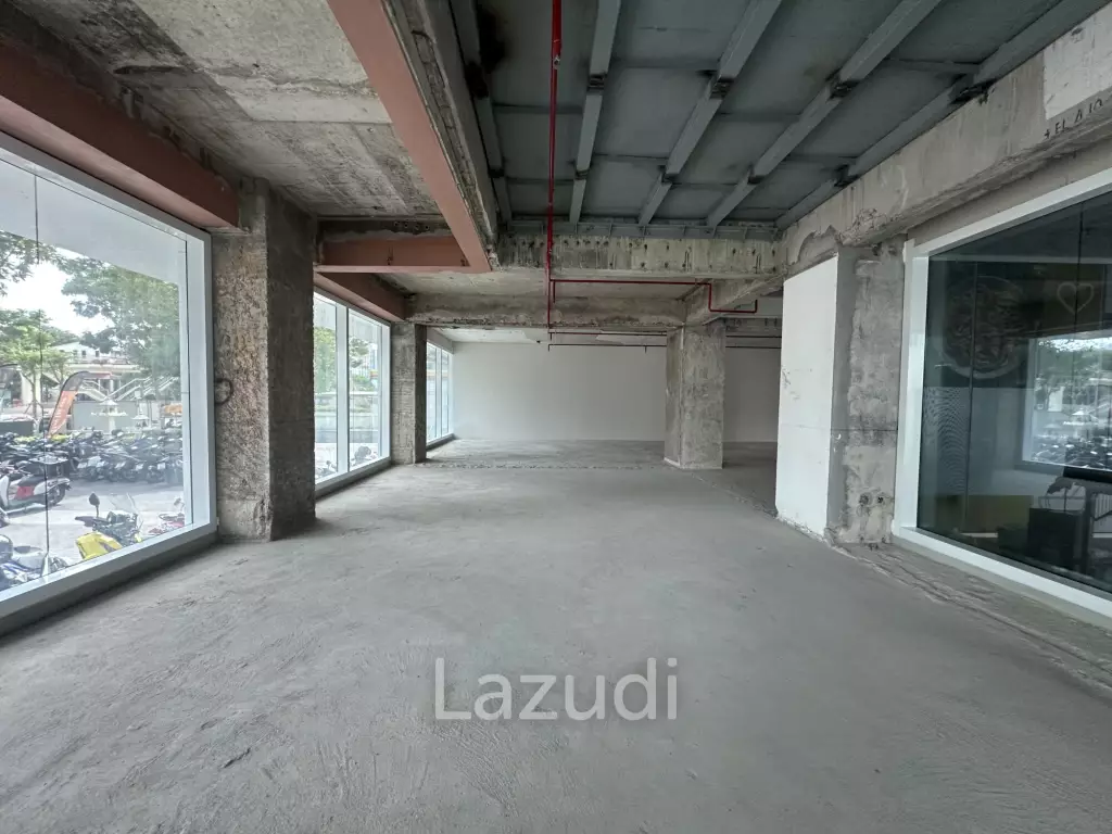Spacious Retail Space in Sathorn Prime Bangkok