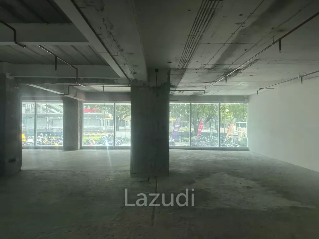 Spacious Retail Space in Sathorn Prime Bangkok