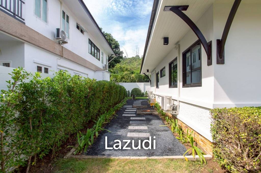 THE HEIGHT 1 : Beautifully 3 Bed Pool Villa