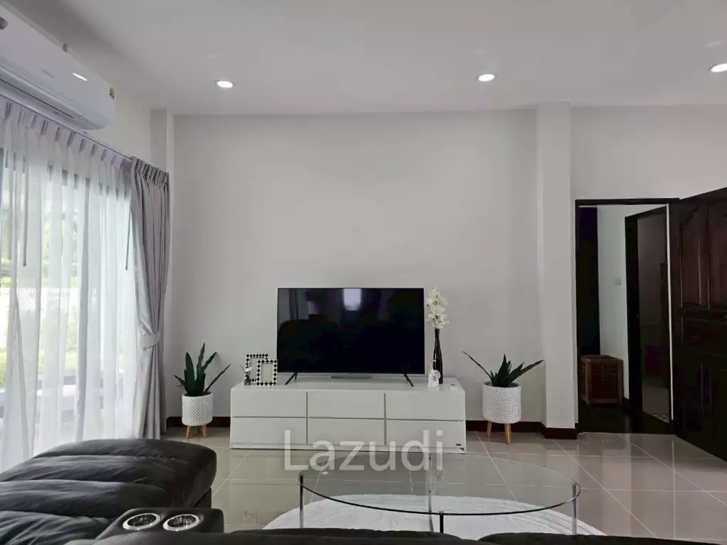 THE HEIGHT 1 : Beautifully 3 Bed Pool Villa