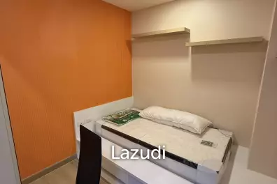 Spacious 2 Bedroom Condo in The Room Ratchada