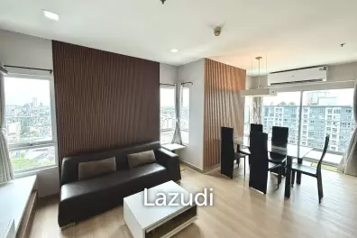 Spacious 2 Bedroom Condo in The Room Ratchada
