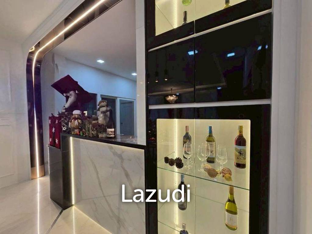 5 Bedrooms 4 Bathrooms 320 SQ.M. PMC 2 Village