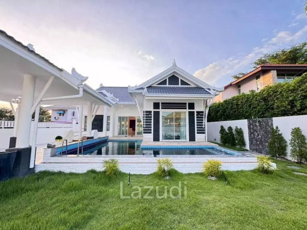 5 Beds 3 Baths 252 SQ.M. Thai Garden Hill Village