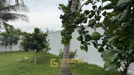 1,468 qm 4 Bett 3 Bad Villa Für Verkauf