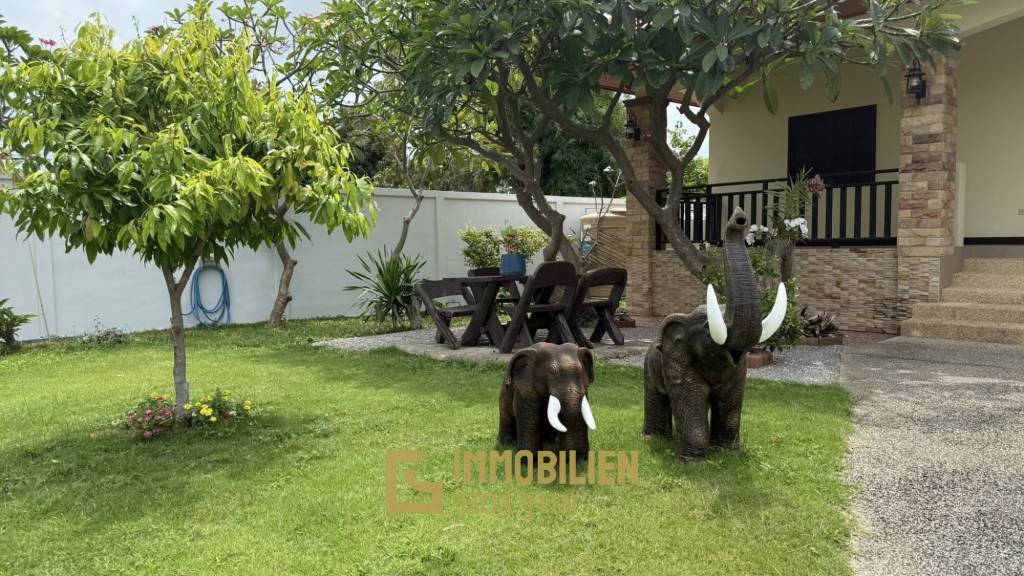 1,468 qm 4 Bett 3 Bad Villa Für Verkauf