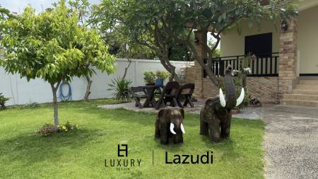 4 Bedroom Beautiful Pool Villa,  Salt water pool in Cha-Am