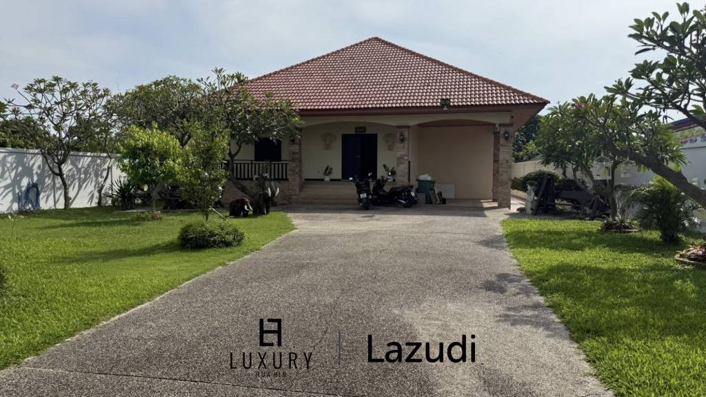 4 Bedroom Beautiful Pool Villa,  Salt water pool in Cha-Am