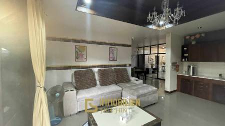 1,468 qm 4 Bett 3 Bad Villa Für Verkauf