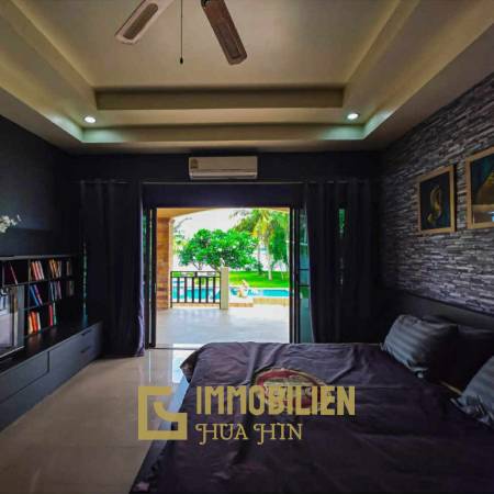 1,468 qm 4 Bett 3 Bad Villa Für Verkauf