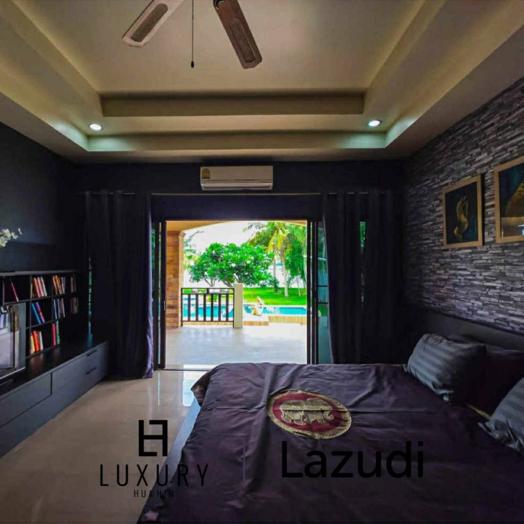 4 Bedroom Beautiful Pool Villa,  Salt water pool in Cha-Am