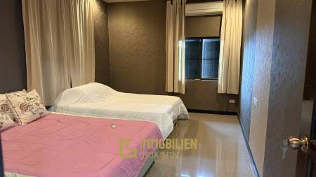 1,468 qm 4 Bett 3 Bad Villa Für Verkauf