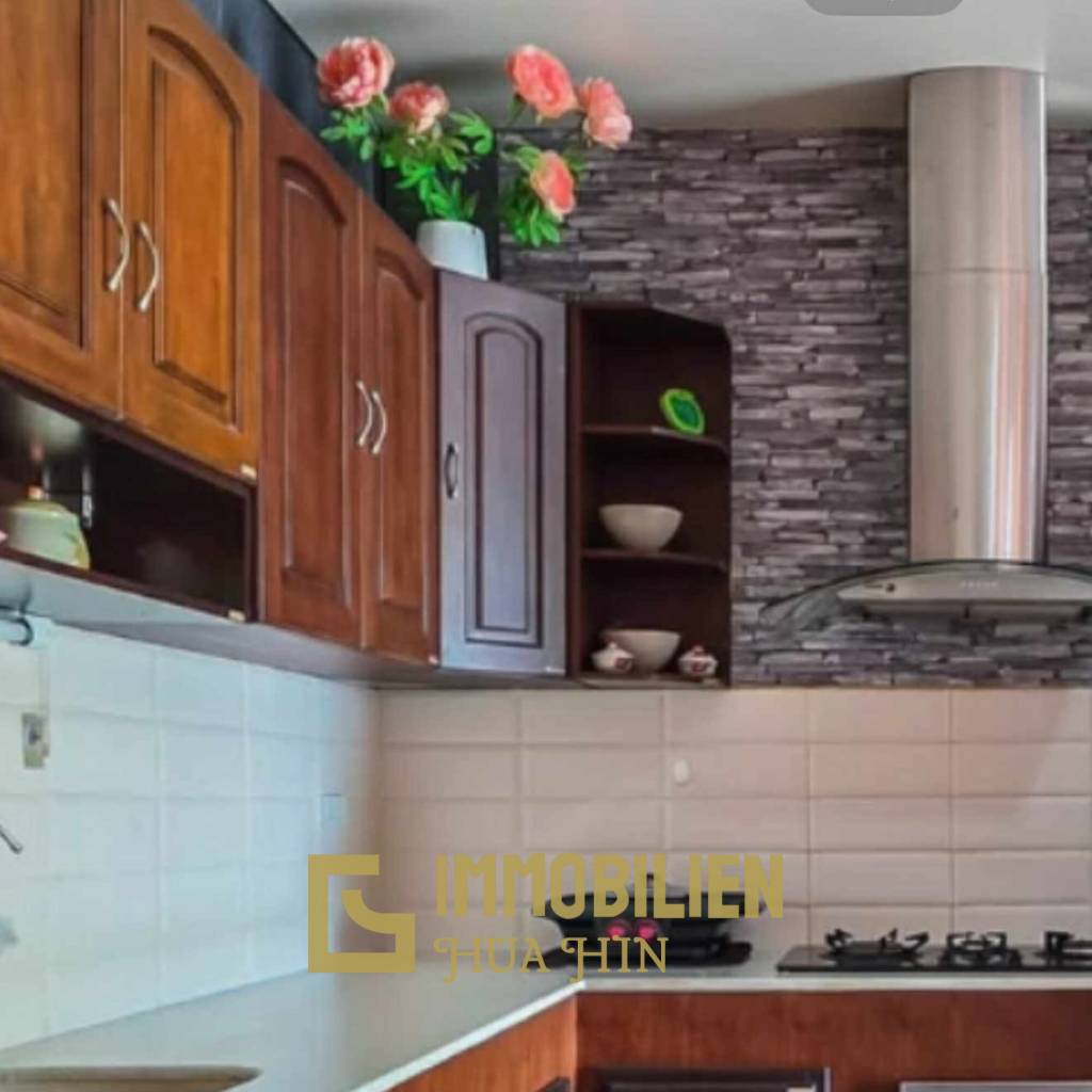 1,468 qm 4 Bett 3 Bad Villa Für Verkauf