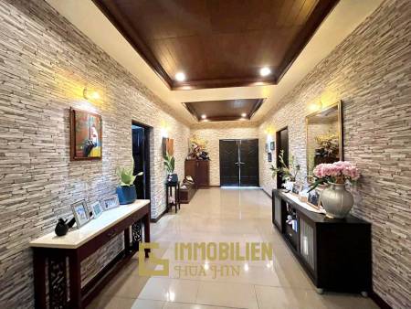 1,468 qm 4 Bett 3 Bad Villa Für Verkauf