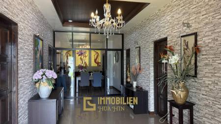 1,468 qm 4 Bett 3 Bad Villa Für Verkauf