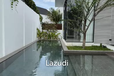 Luxurious Modern Villa in Choeng Thale Phuket